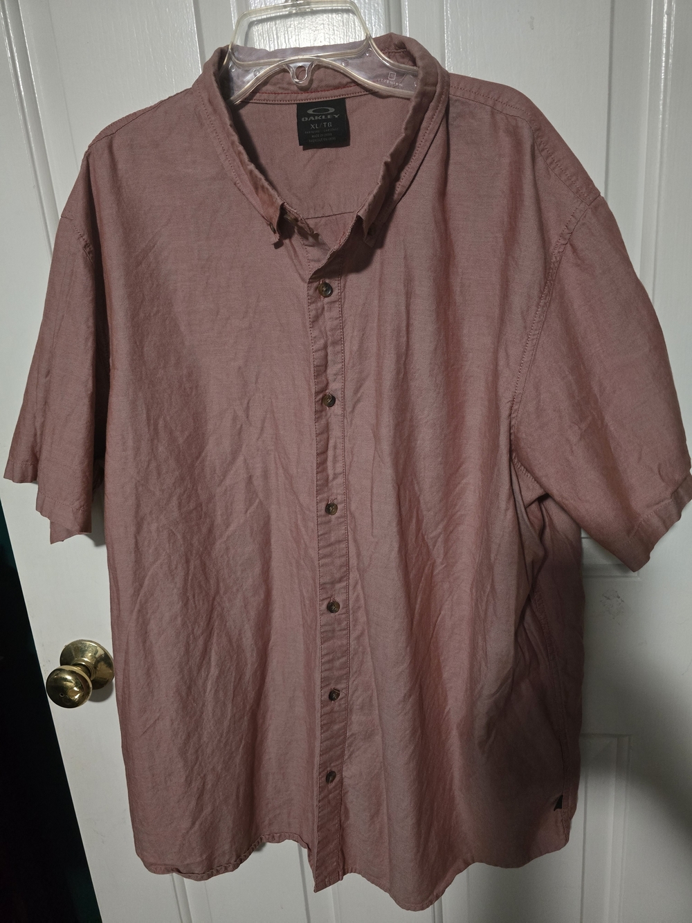 Oakley Men's Short-Sleeve Button-Down Shirt — Dusty Rose/Pink